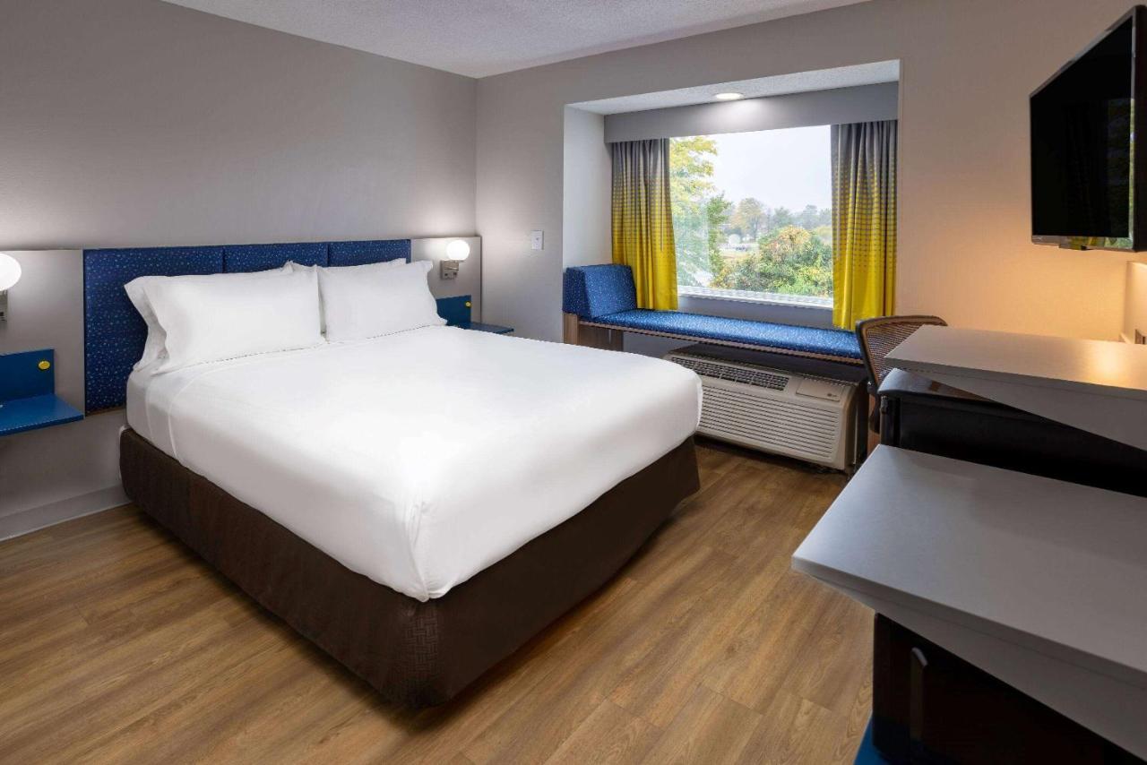 Microtel Inn And Suites - Salisbury Extérieur photo