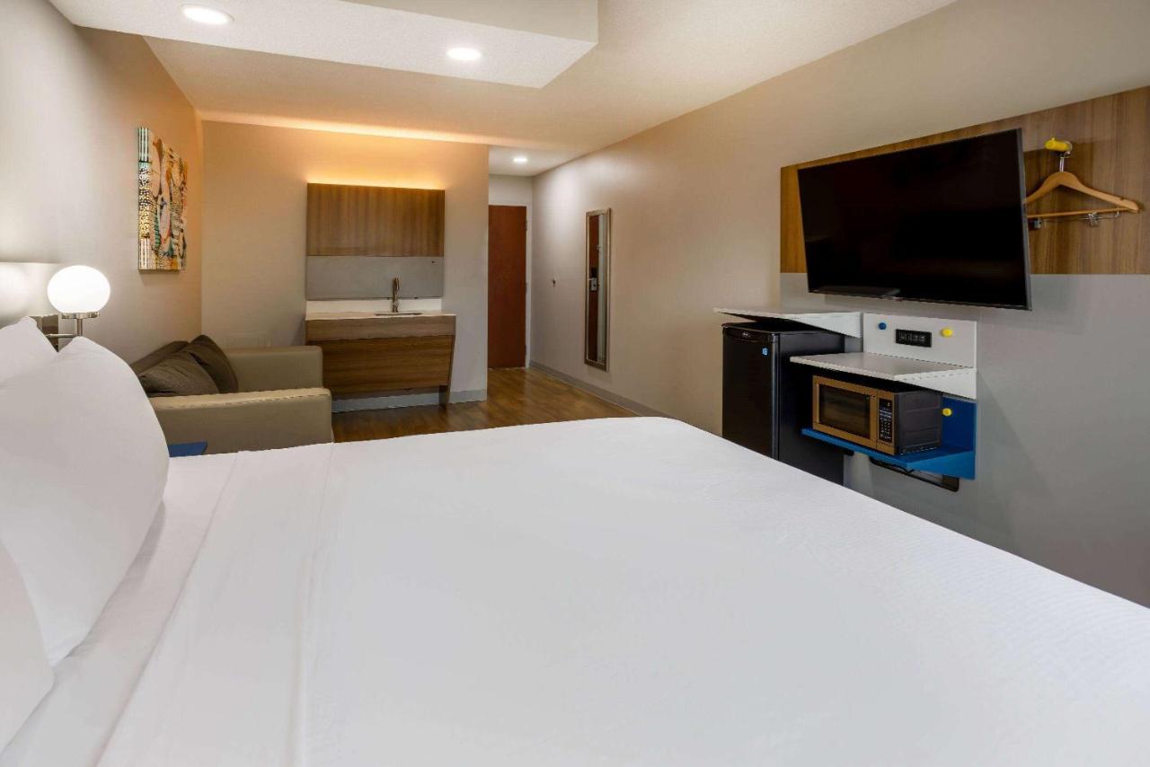 Microtel Inn And Suites - Salisbury Extérieur photo