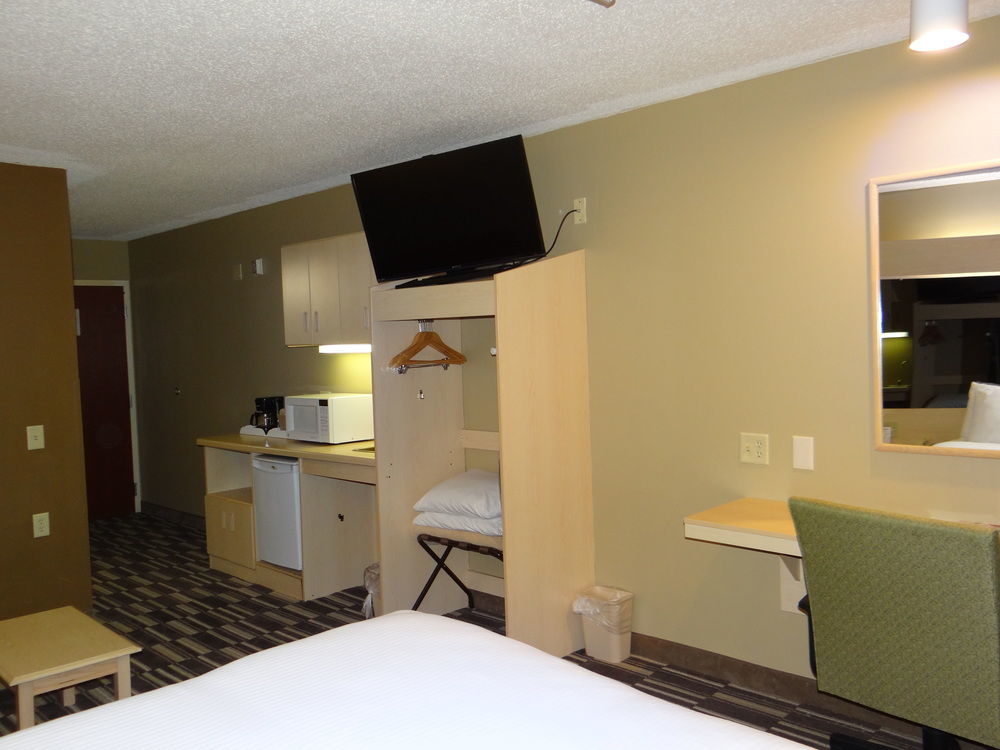 Microtel Inn And Suites - Salisbury Extérieur photo