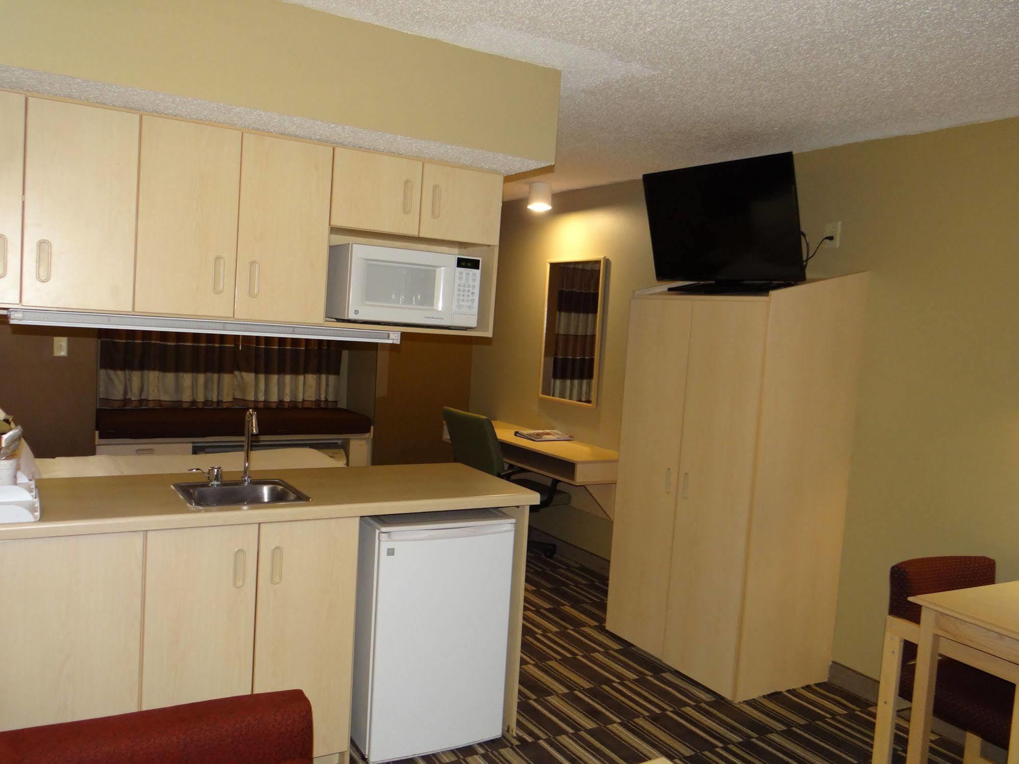 Microtel Inn And Suites - Salisbury Extérieur photo